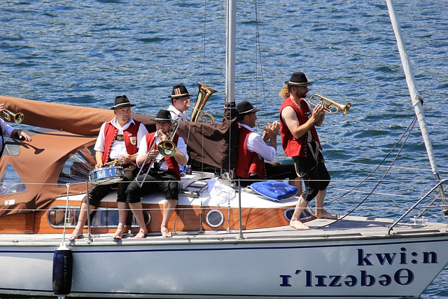 彰显年轻球 彰显年轻球